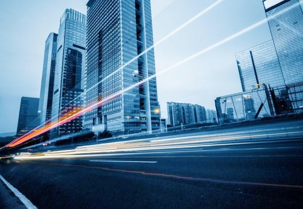 Q：How to contact with you?